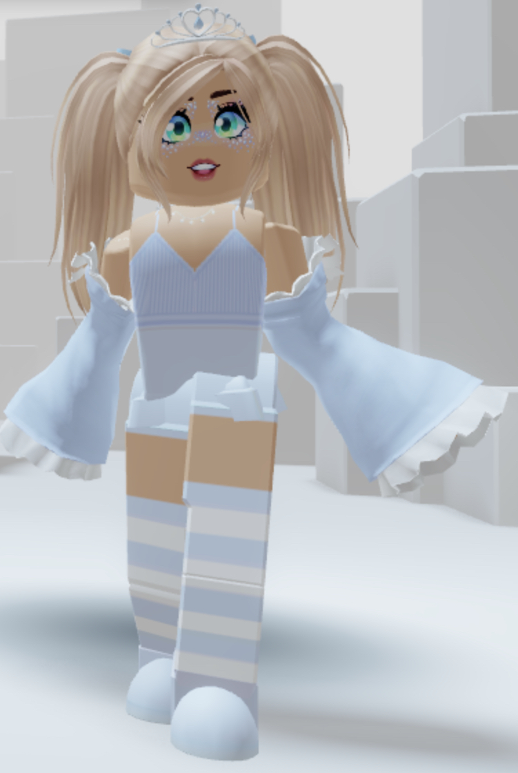 Royale High] Ambers Spring 2023 Outfits by BlueStarLite10 on