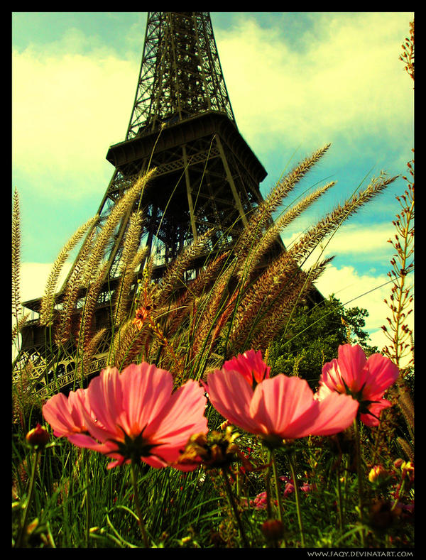 Paris: Eiffel Tower ..