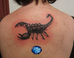 tattoo 3 D scorpion