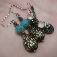 Vintage Inspired Earrings.