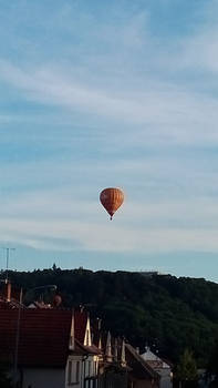 Little Balloon Going Up the Sky