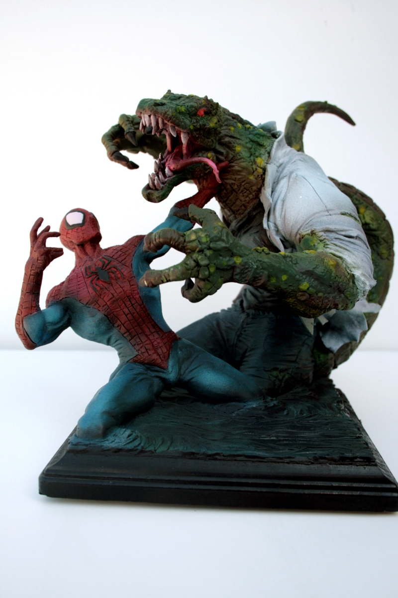 Spiderman vs. The Lizard Bust