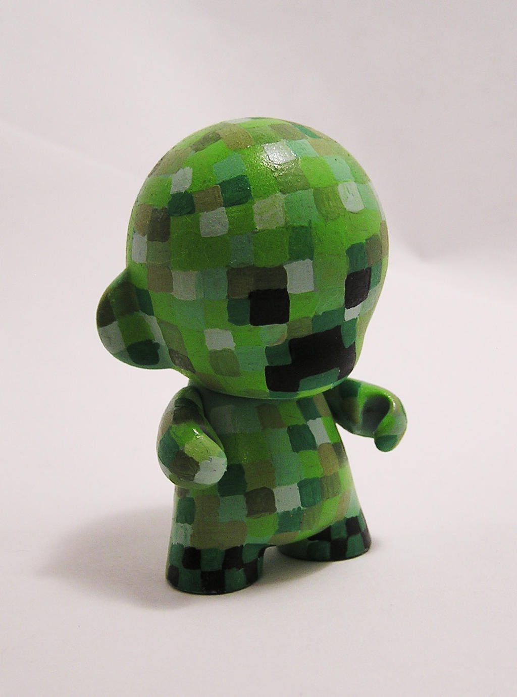 Creeper munny toy