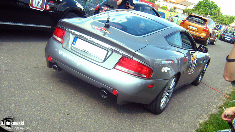 Aston Martin Vanquish