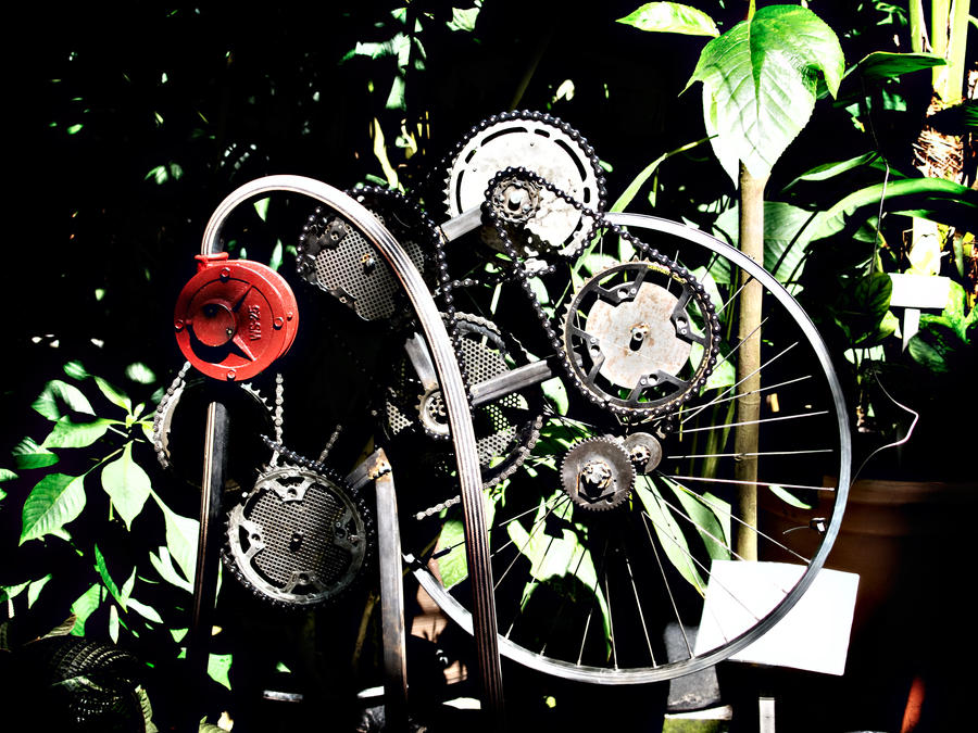 A strange Machine... by kuivran on DeviantArt