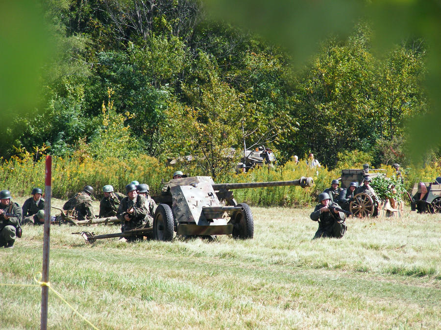 PAK 40 anti-tank gun by WereOwl-In-Wisconsin on DeviantArt