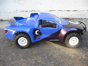 Luna Traxxas Slash 4x4 body 2