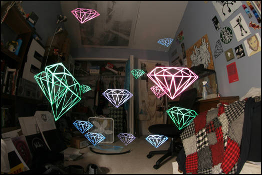 Diamonds Light Stencil Colors