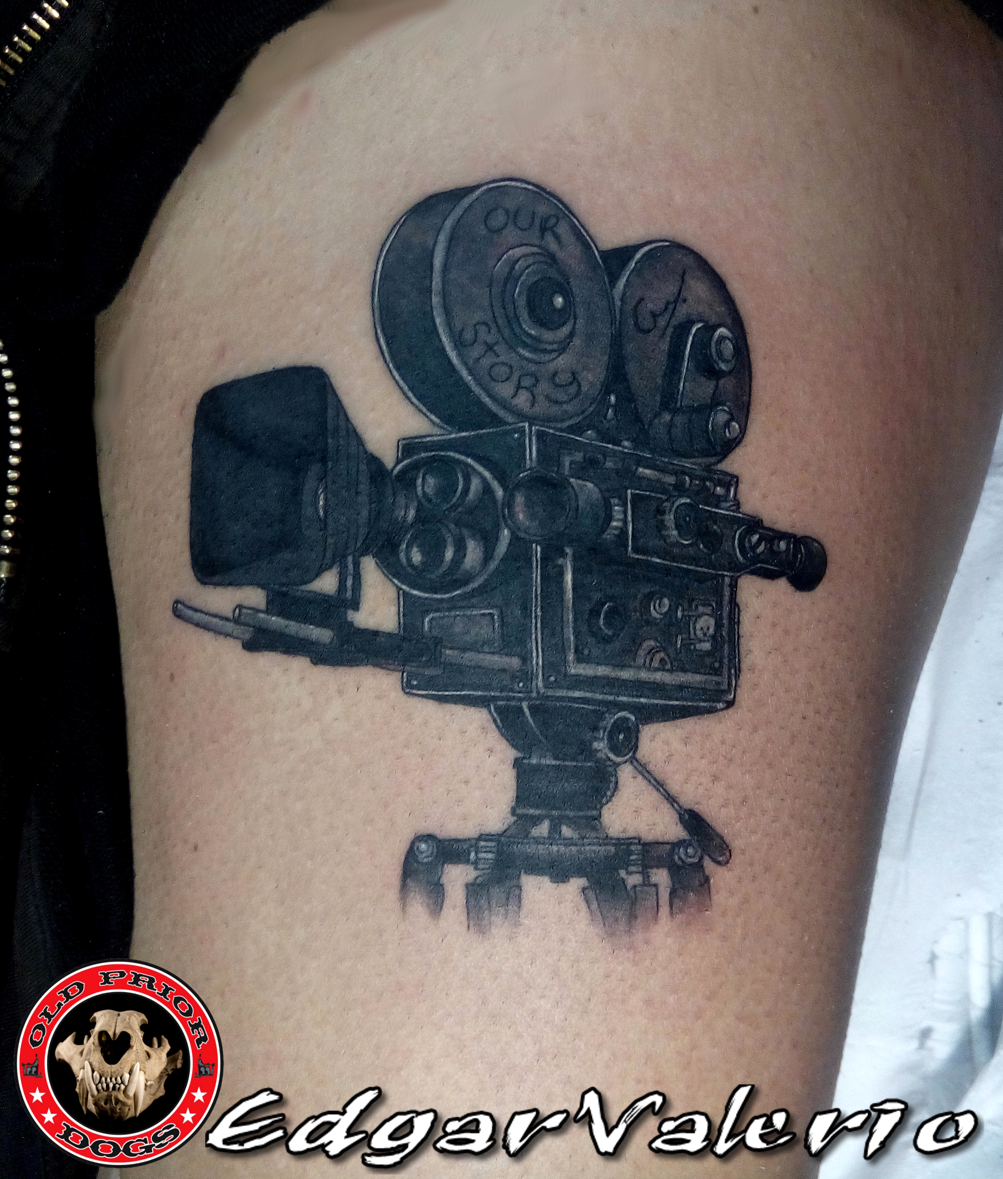 Movie camera tattoo by EdgarValerio on DeviantArt Movie camera tattoo by EdgarValerio on DeviantArt