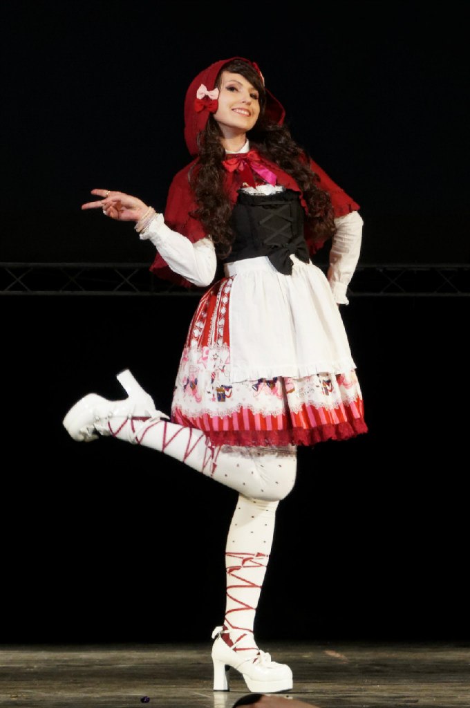 Red riding hood lolita