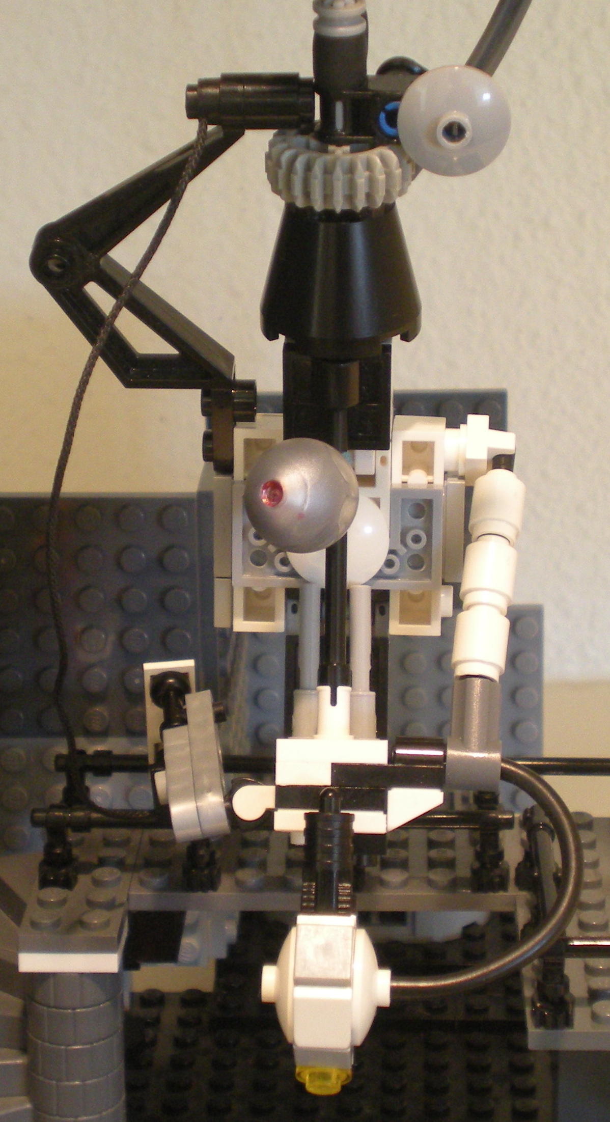 Portal 1 GLaDOS View 2 by NeweRegion on DeviantArt