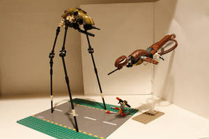 LEGO Half-Life 2 Combine Strider and Gunship