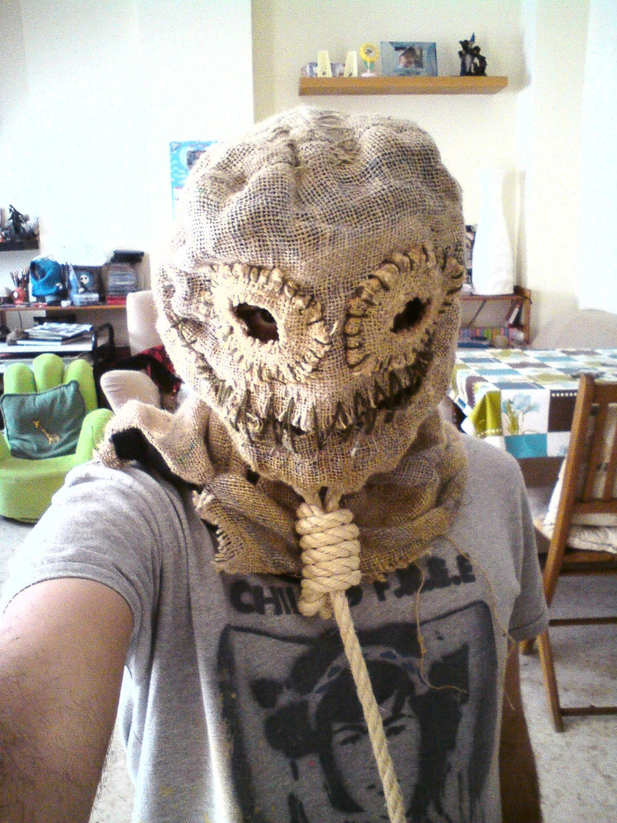 scarecrow mask