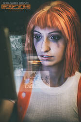 Leeloo cosplay