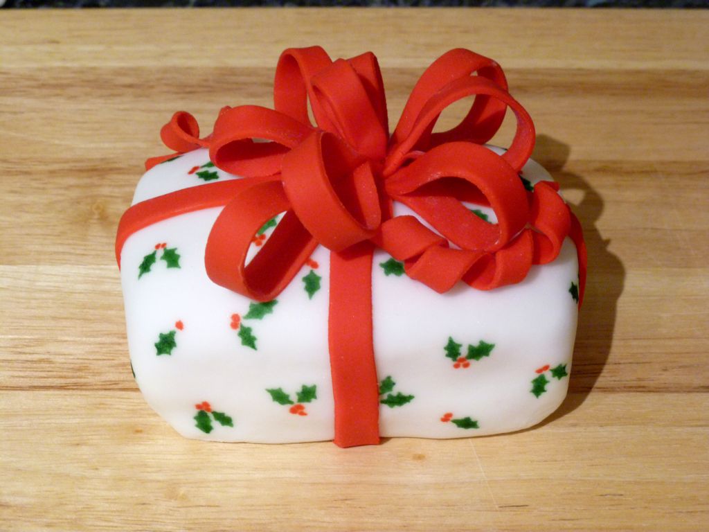 Mini Christmas Cakes - gift!