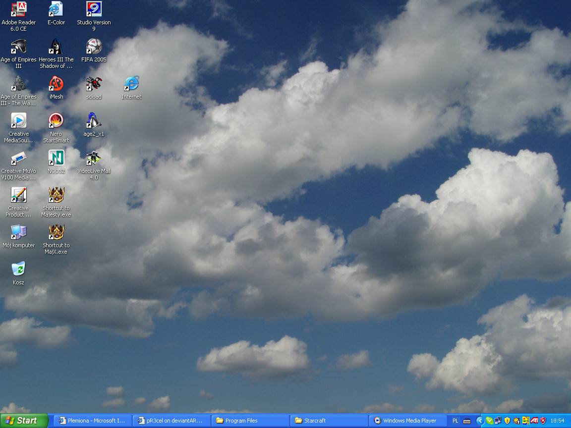 My desktop screenshot...