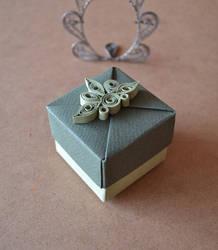 Origami Box with Quilled Ornament