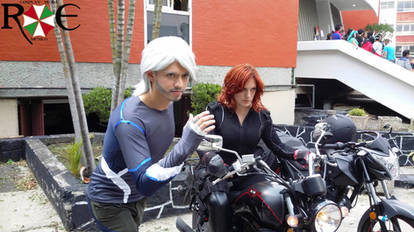 Pietro y Black Widow Cosplay