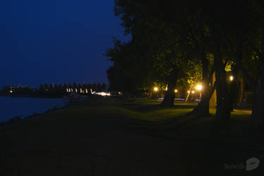 Balaton at night