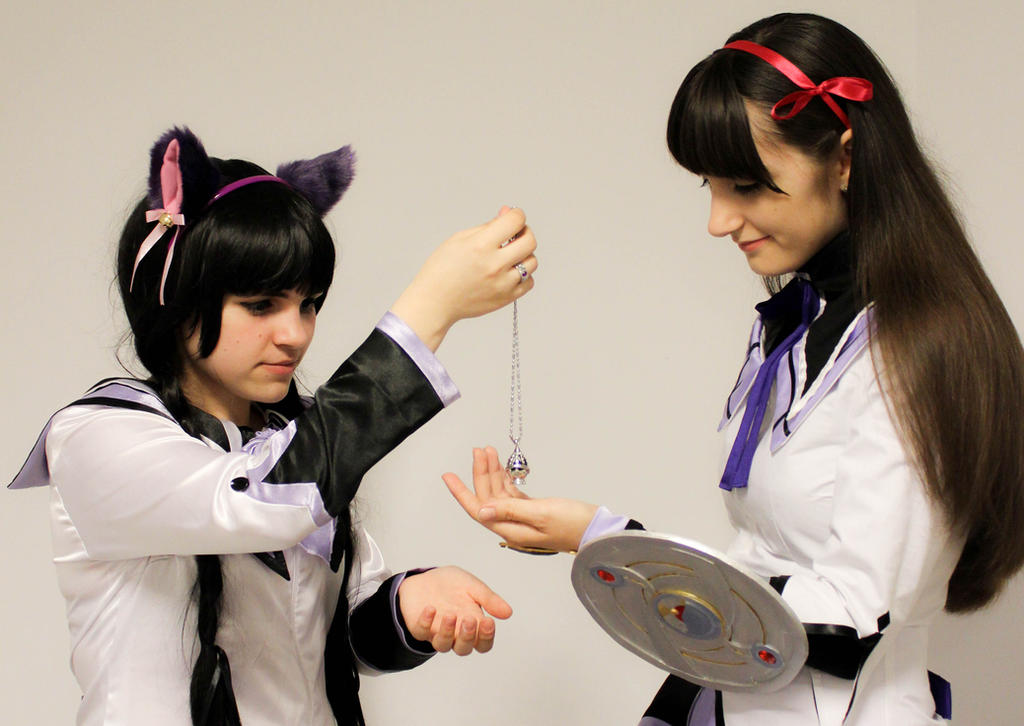 The two Homura (1)