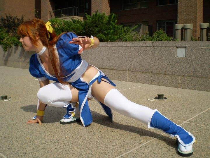 Dead or Alive Kasumi Cosplay by dears on DeviantArt