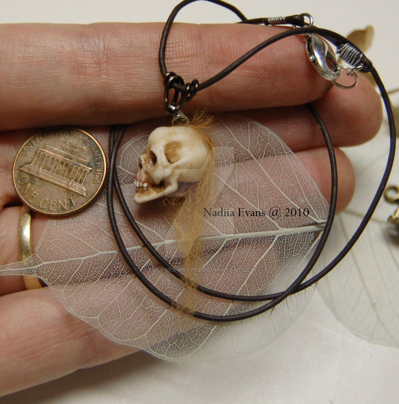 miniature fairy skull