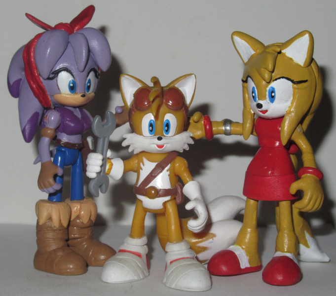 Tails' girls by Wakeangel2001 on DeviantArt