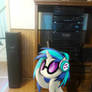  GaijinPiro's Mlp irl Vinyl listening to music 