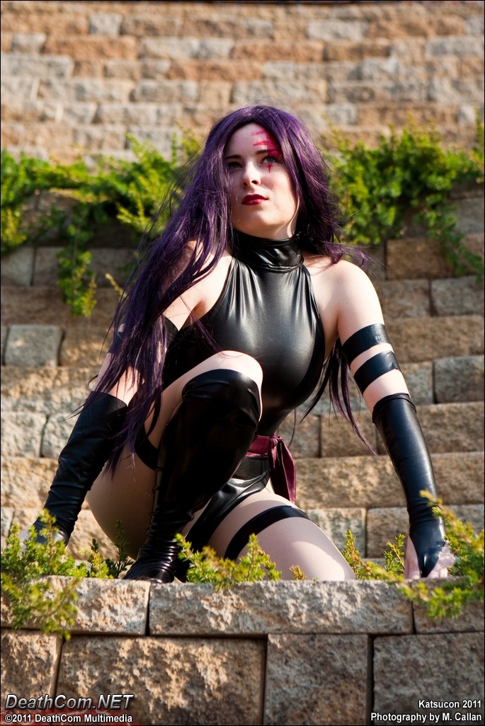 Psylocke: Sneaking Around