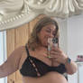 Mirror image of ssbbw aliss bonython
