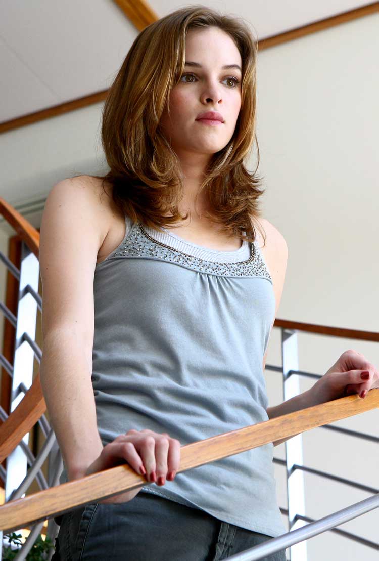 Danielle Panabaker By Demonsrock222 On Deviantart