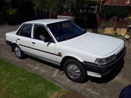 1990 Holden Apollo SL