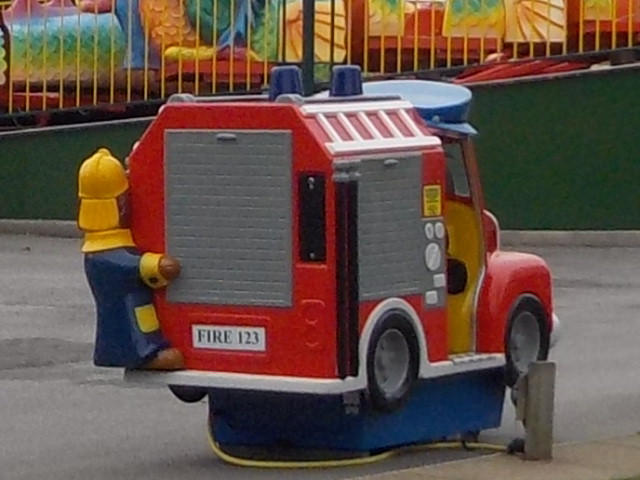 Fred's Fire Truck ride by humanmuck on DeviantArt