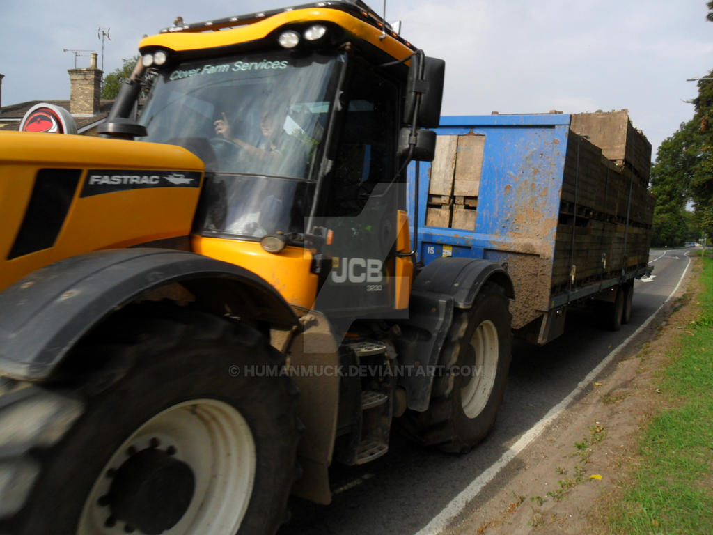 JCB Jacob Cyril Bamford Fastrac tractor by humanmuck on DeviantArt
