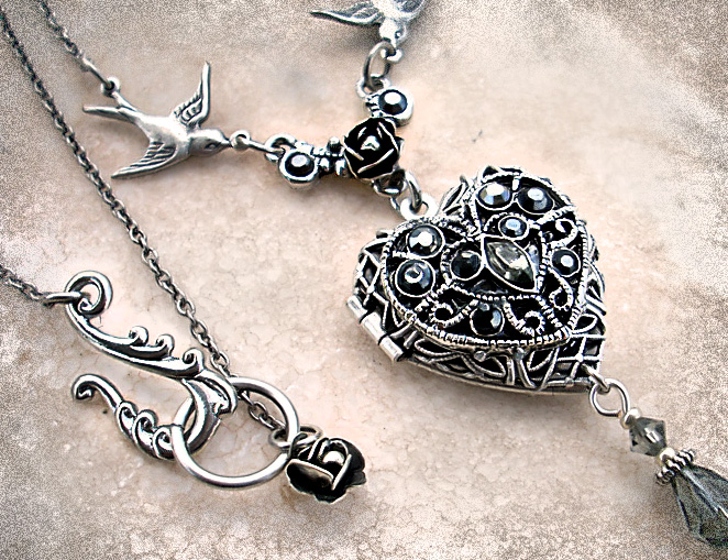 Silver Heart Locket 2