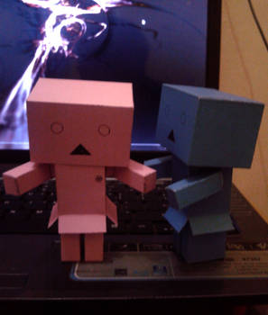 blue n pink danbo papercraft