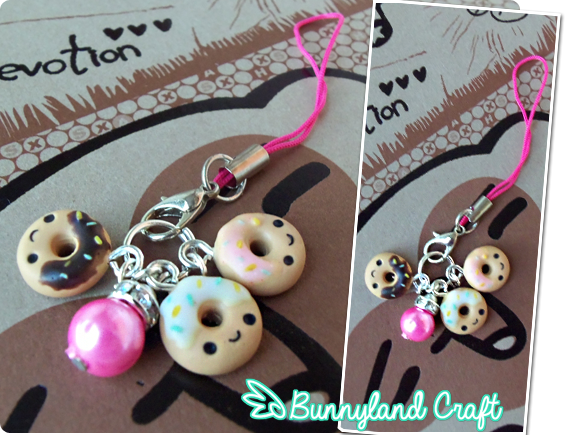 Kawaii Donuts Phonestrap