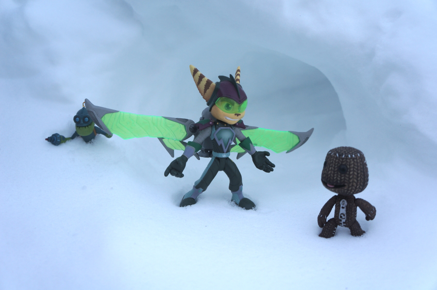 Ratchet and Sackboy - Winter Adventure