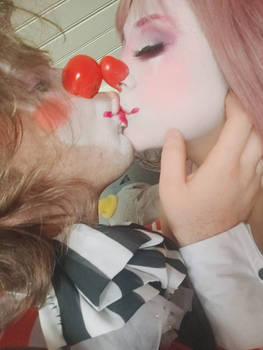 I love my clowny princess 