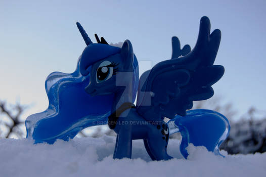 Snow Princess Luna