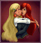 Ginny and Luna Kiss