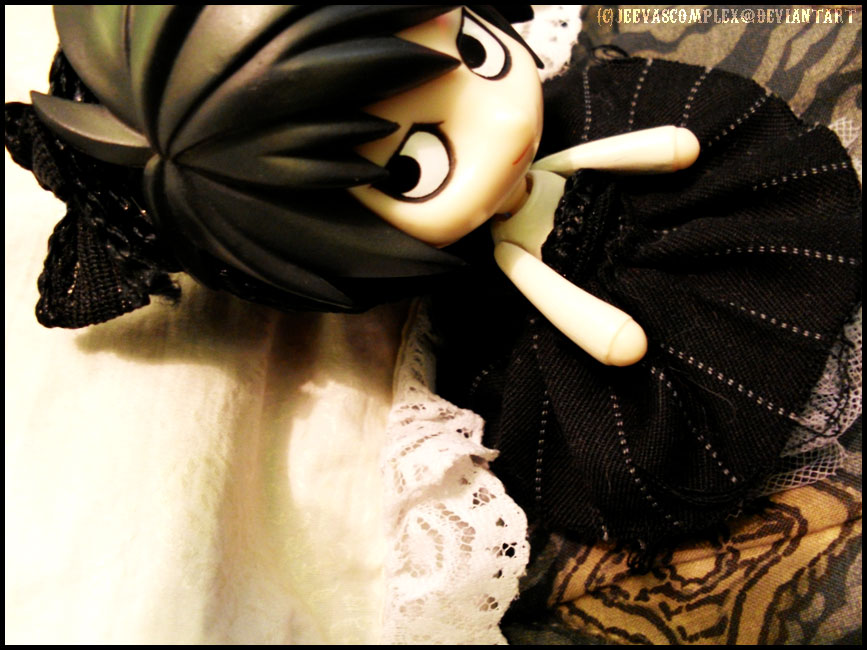 L is a gothic lolita