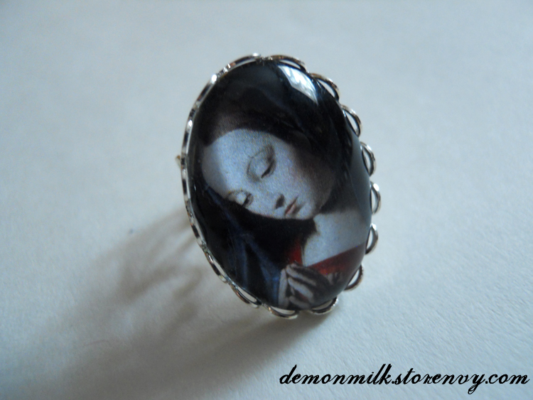 mourning mother ring
