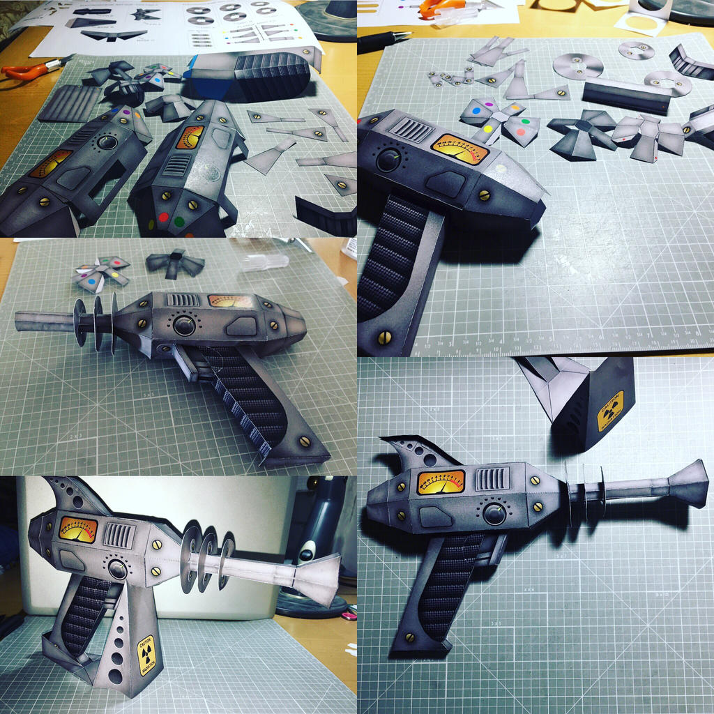 Classic Ray gun by otherwld on DeviantArt