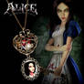 Alice: Madness Returns Heart Pearl necklace