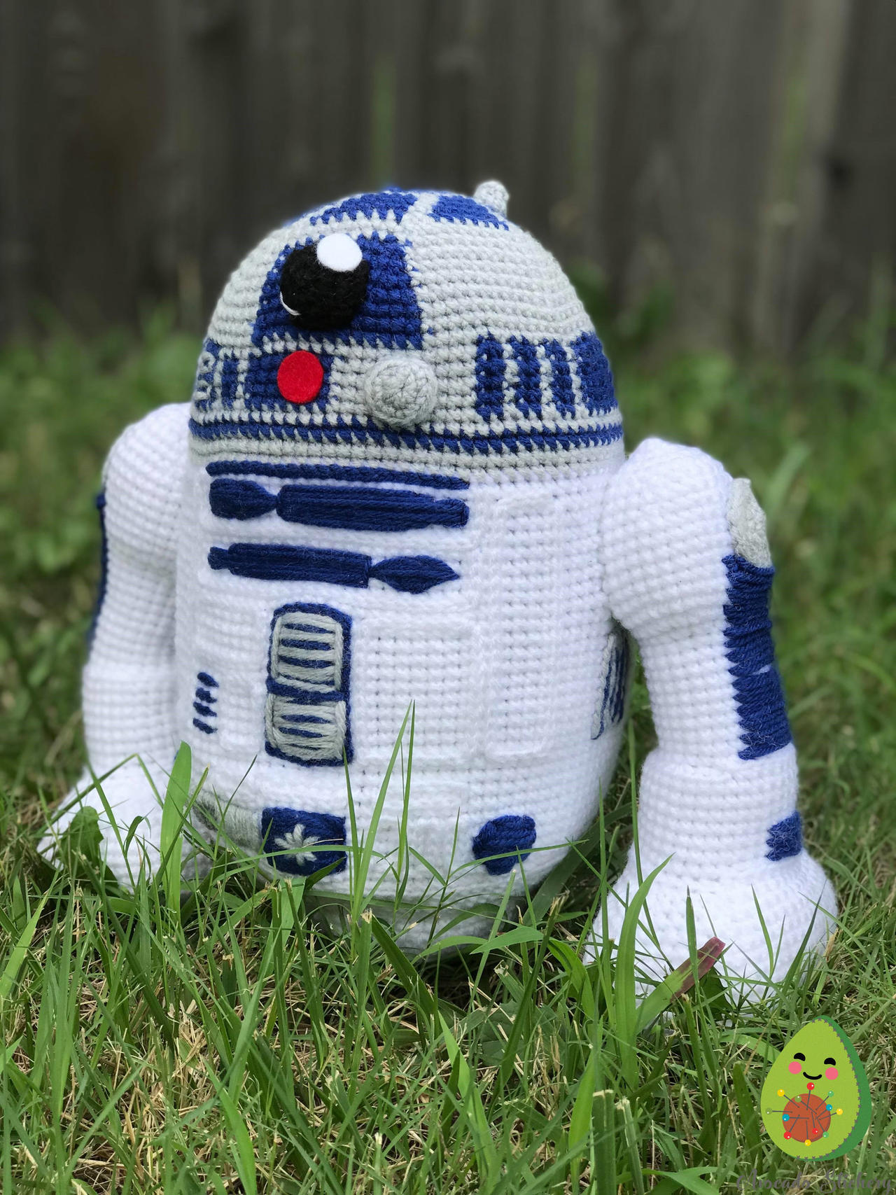 Baby R2-D2 Amigurumi by AvocadoStitcher on DeviantArt