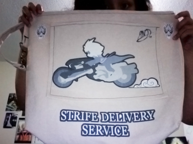 Strife Delivery Tote