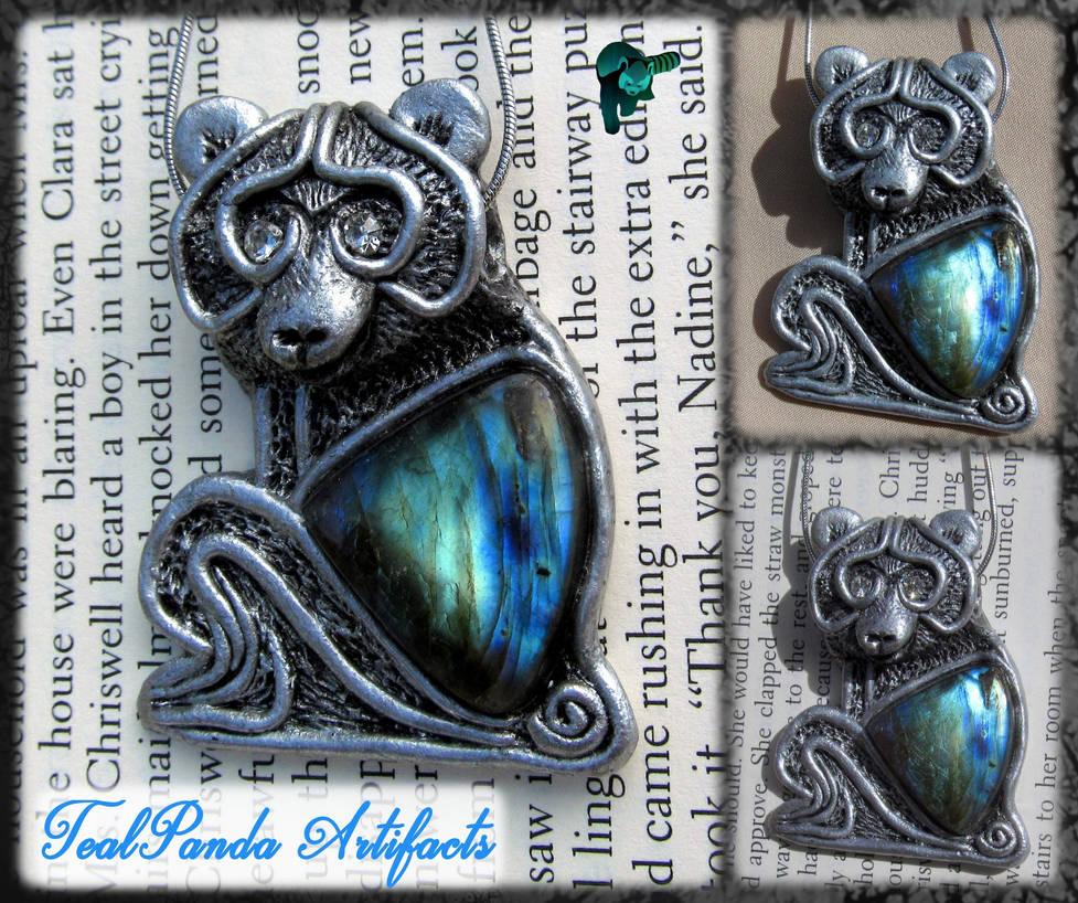 Celtic Bear with Labradorite pendant