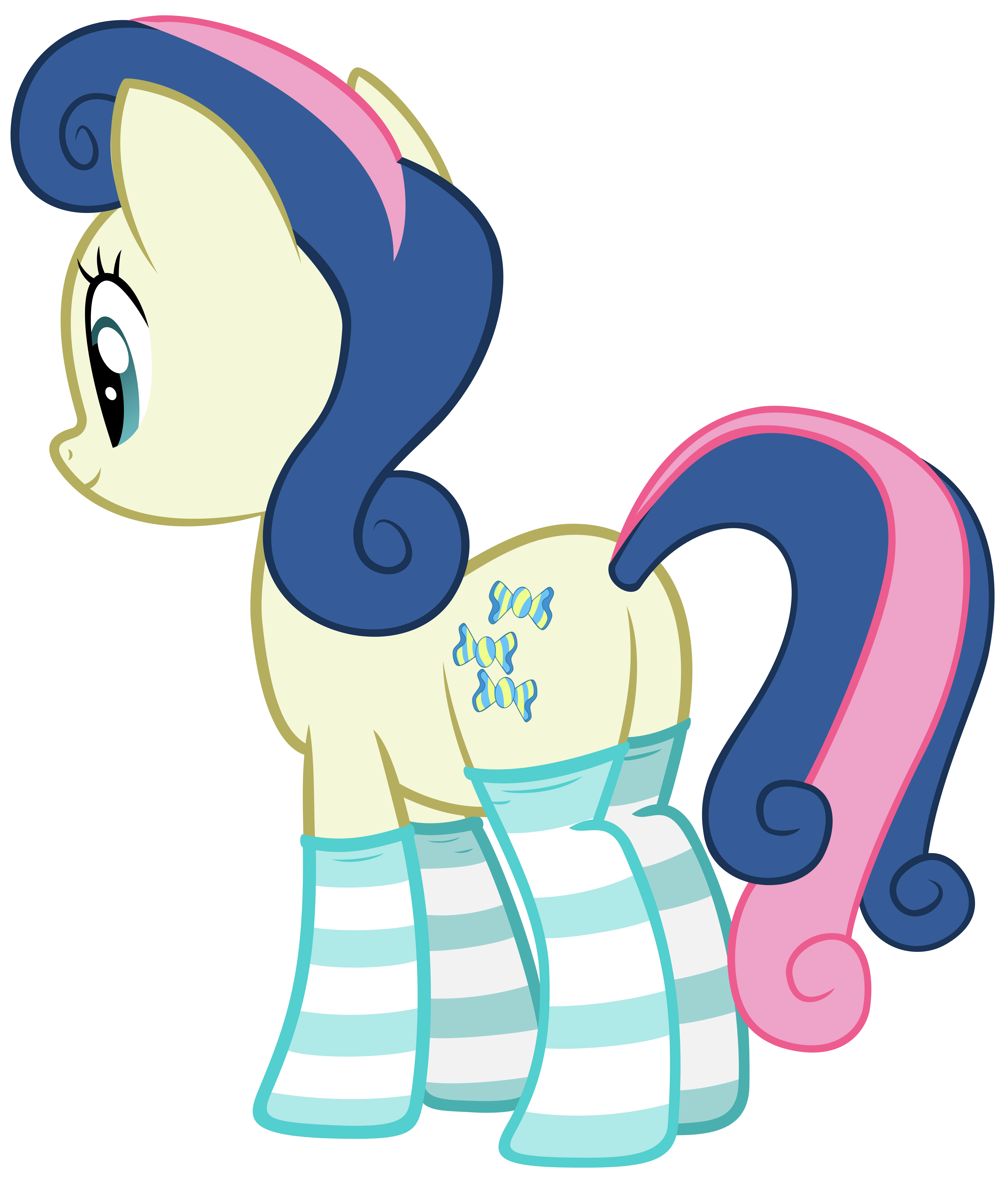 Bon Bon looking into distance (sockie version)