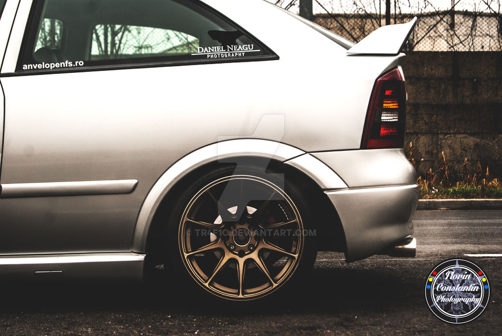 Opel Astra G Bagged on Japan Racing Wheels Tuning Project by